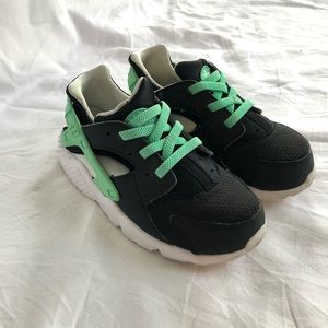 Nike Huarache shoes